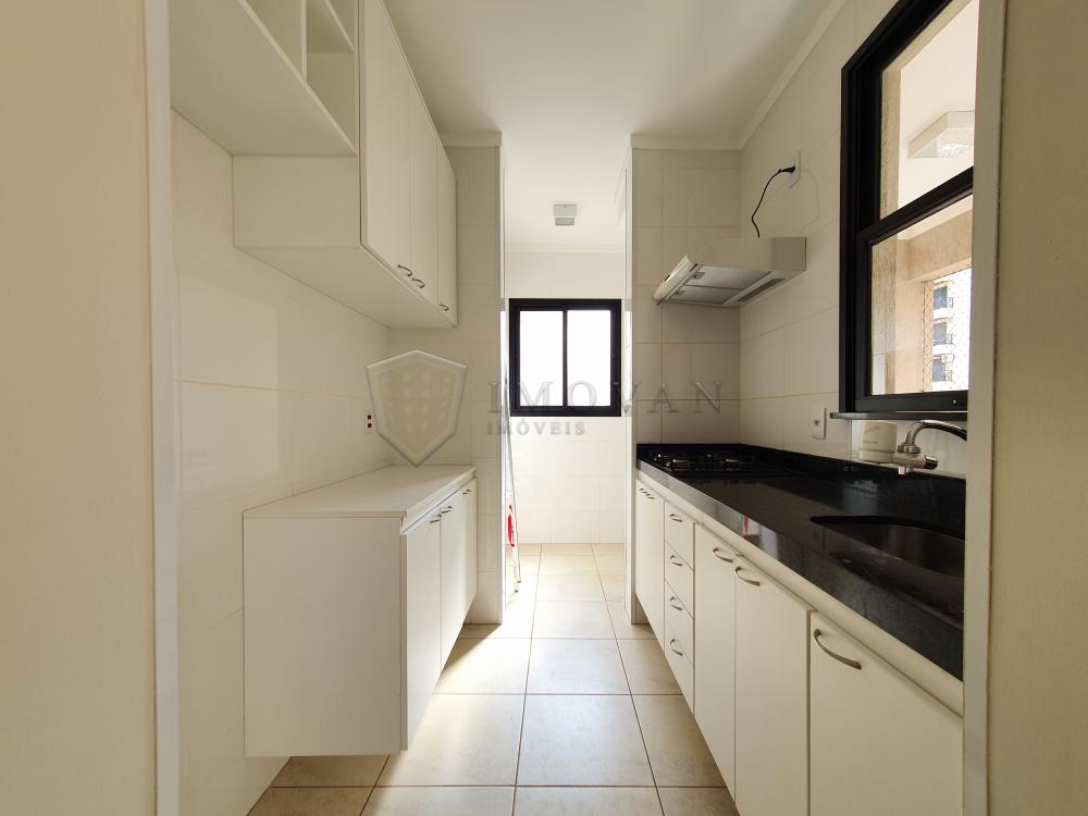 Alugar Apartamento / Padrão em Ribeirão Preto R$ 1.600,00 - Foto 2