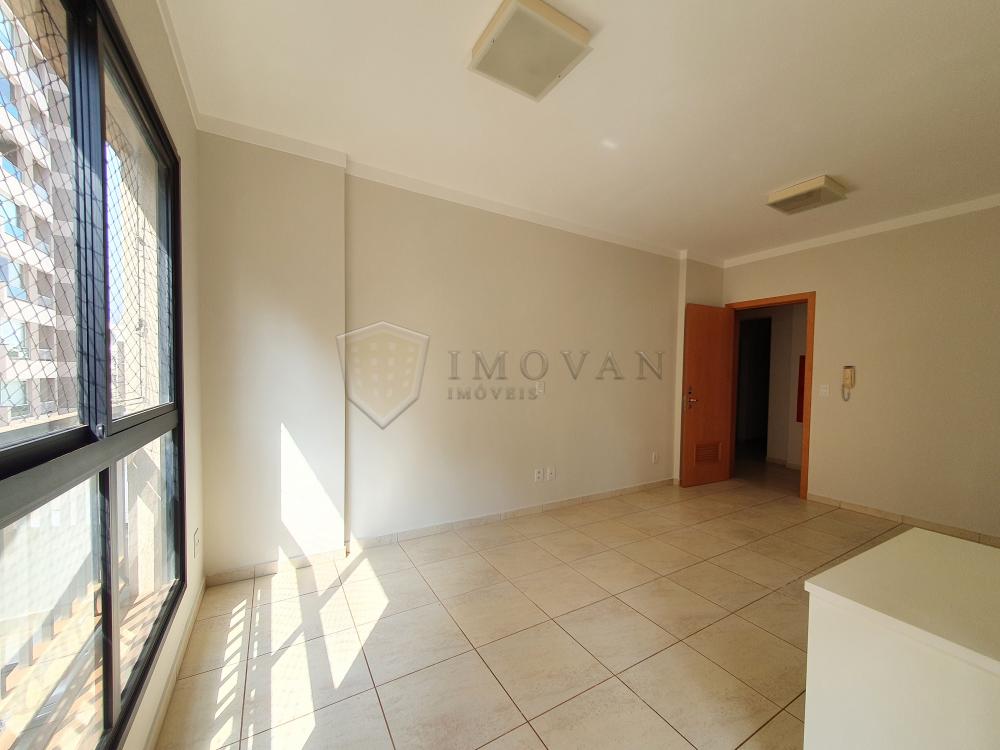Alugar Apartamento / Padrão em Ribeirão Preto R$ 1.600,00 - Foto 7