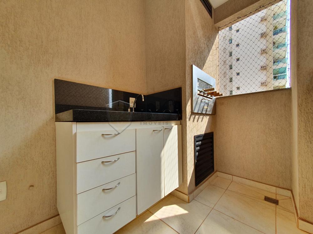 Alugar Apartamento / Padrão em Ribeirão Preto R$ 1.600,00 - Foto 15