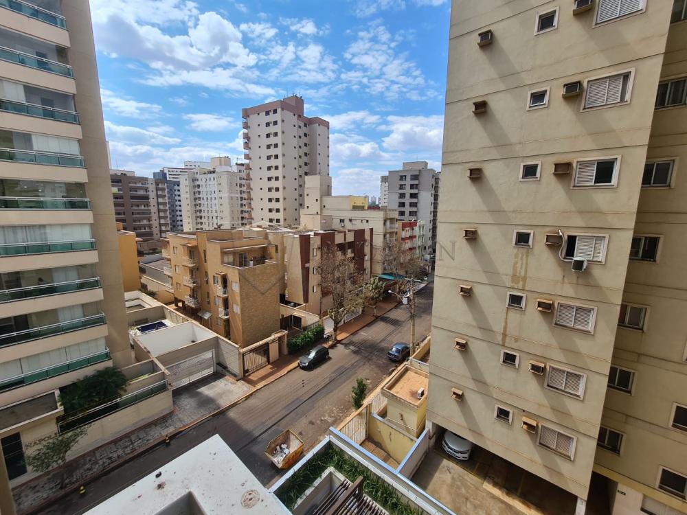 Alugar Apartamento / Padrão em Ribeirão Preto R$ 1.850,00 - Foto 8