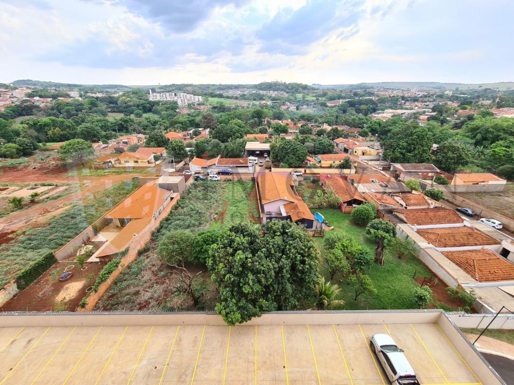 Alugar Apartamento / Padrão em Bonfim Paulista R$ 3.000,00 - Foto 7