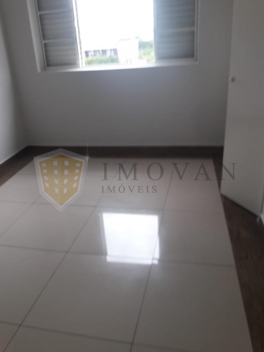 Alugar Apartamento / Padrão em Ribeirão Preto R$ 790,00 - Foto 10