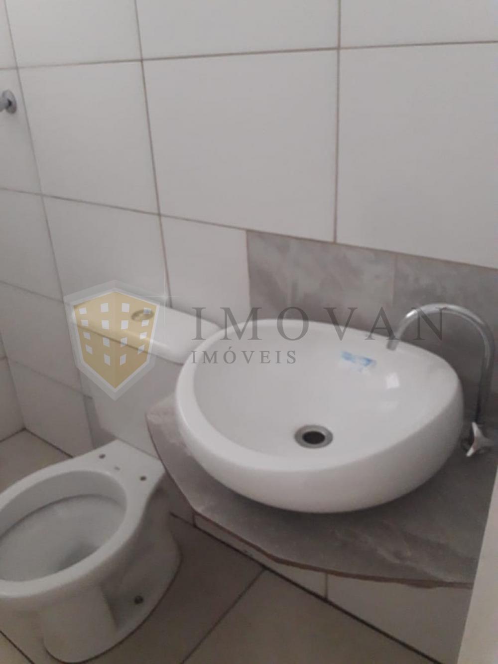 Alugar Apartamento / Padrão em Ribeirão Preto R$ 790,00 - Foto 9