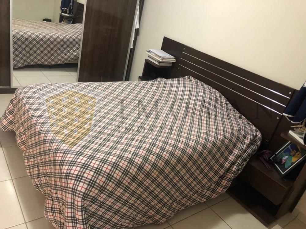 Alugar Apartamento / Padrão em Ribeirão Preto R$ 1.800,00 - Foto 8