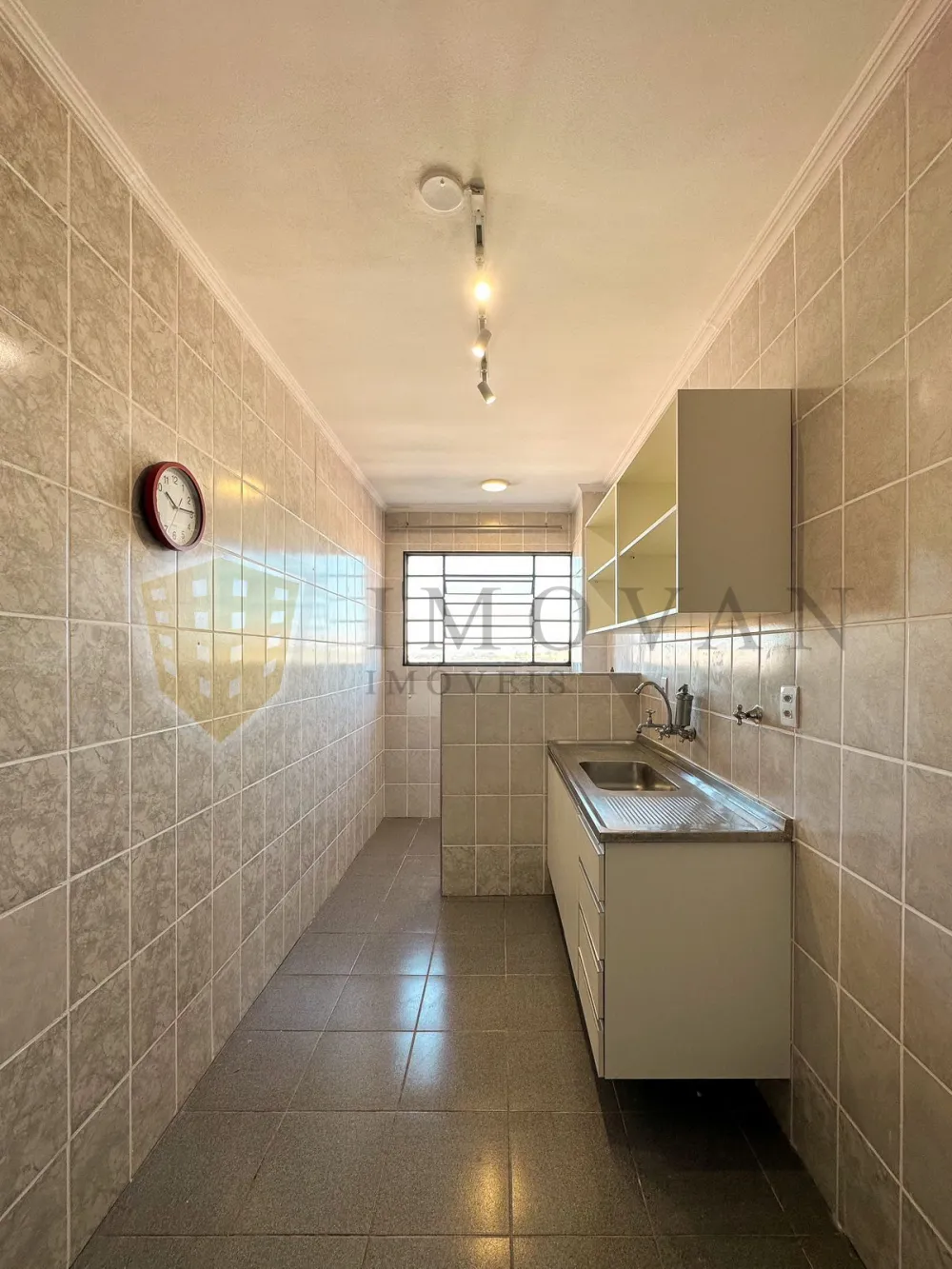 Comprar Apartamento / Padrão em Ribeirão Preto R$ 180.000,00 - Foto 4