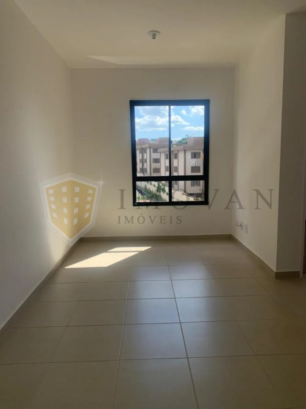 Alugar Apartamento / Padrão em Ribeirão Preto R$ 1.100,00 - Foto 3