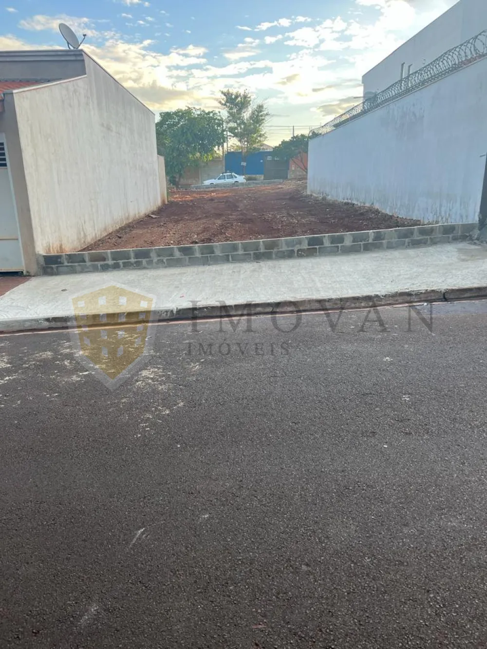 Comprar Terreno / Padrão em Ribeirão Preto R$ 115.000,00 - Foto 3