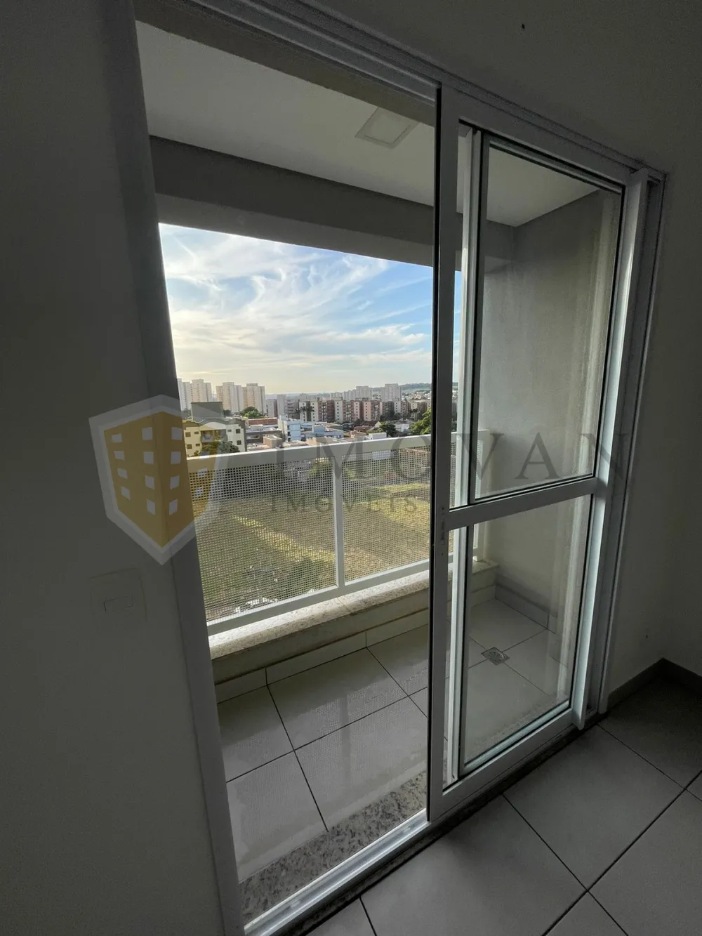 Comprar Apartamento / Padrão em Ribeirão Preto R$ 440.000,00 - Foto 5