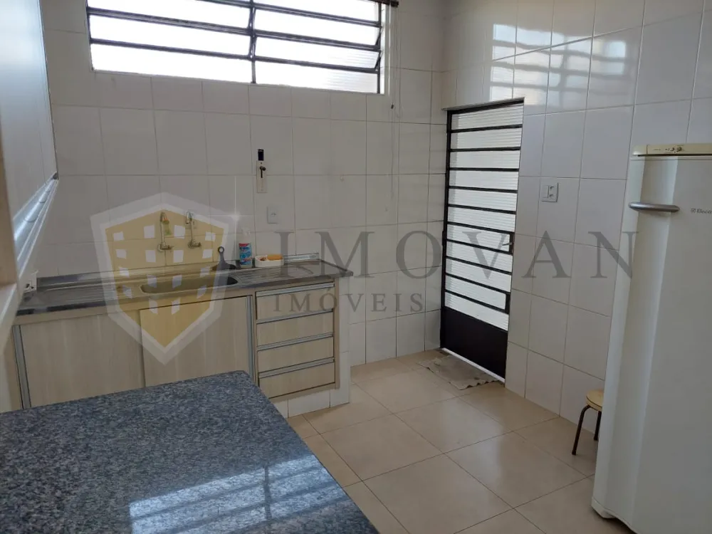 Alugar Casa / Padrão em Ribeirão Preto R$ 2.300,00 - Foto 5