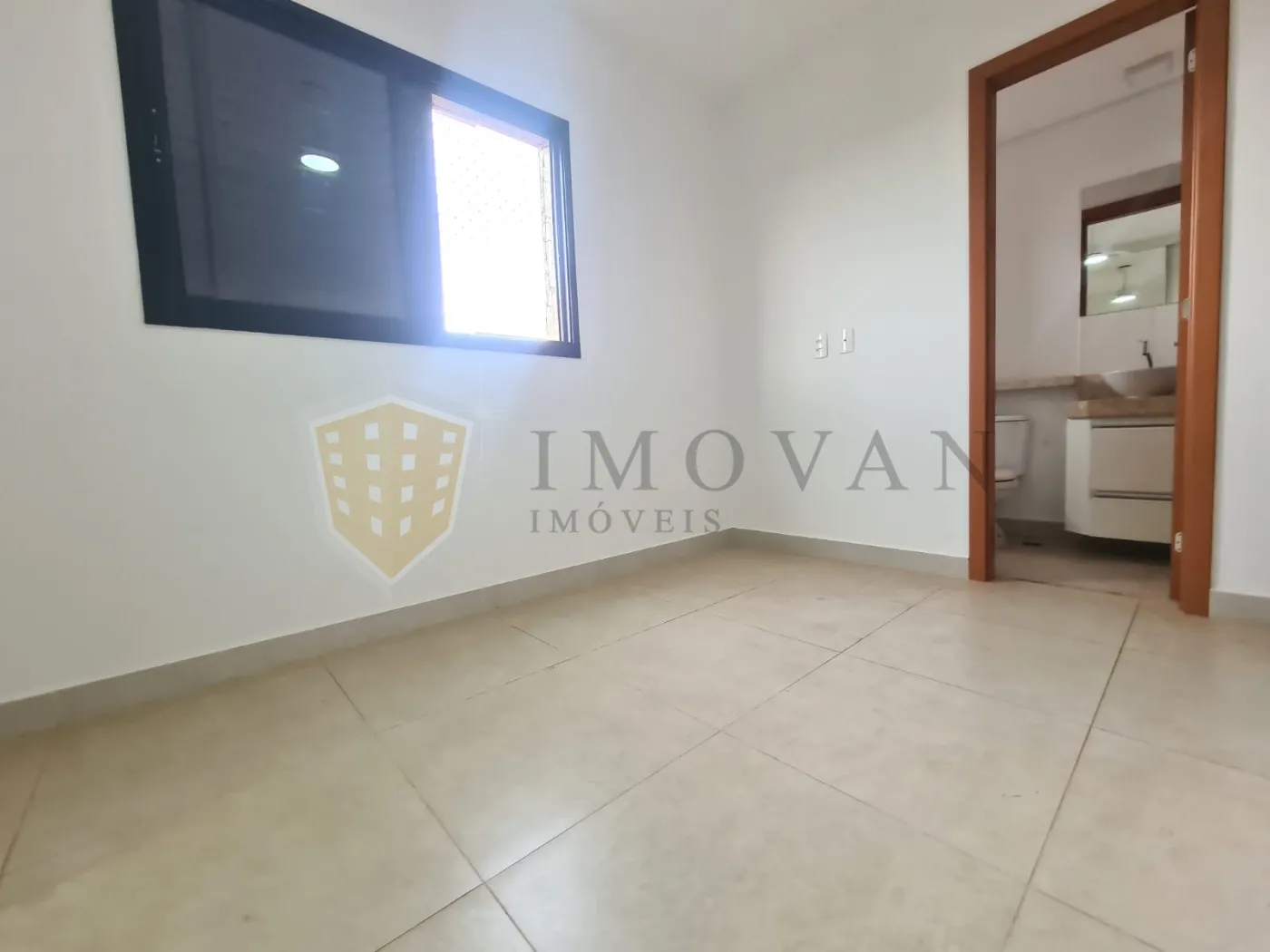 Suíte Alugar Apartamento / Padrão em Ribeirão Preto R$ 3.000,00 - Foto 12