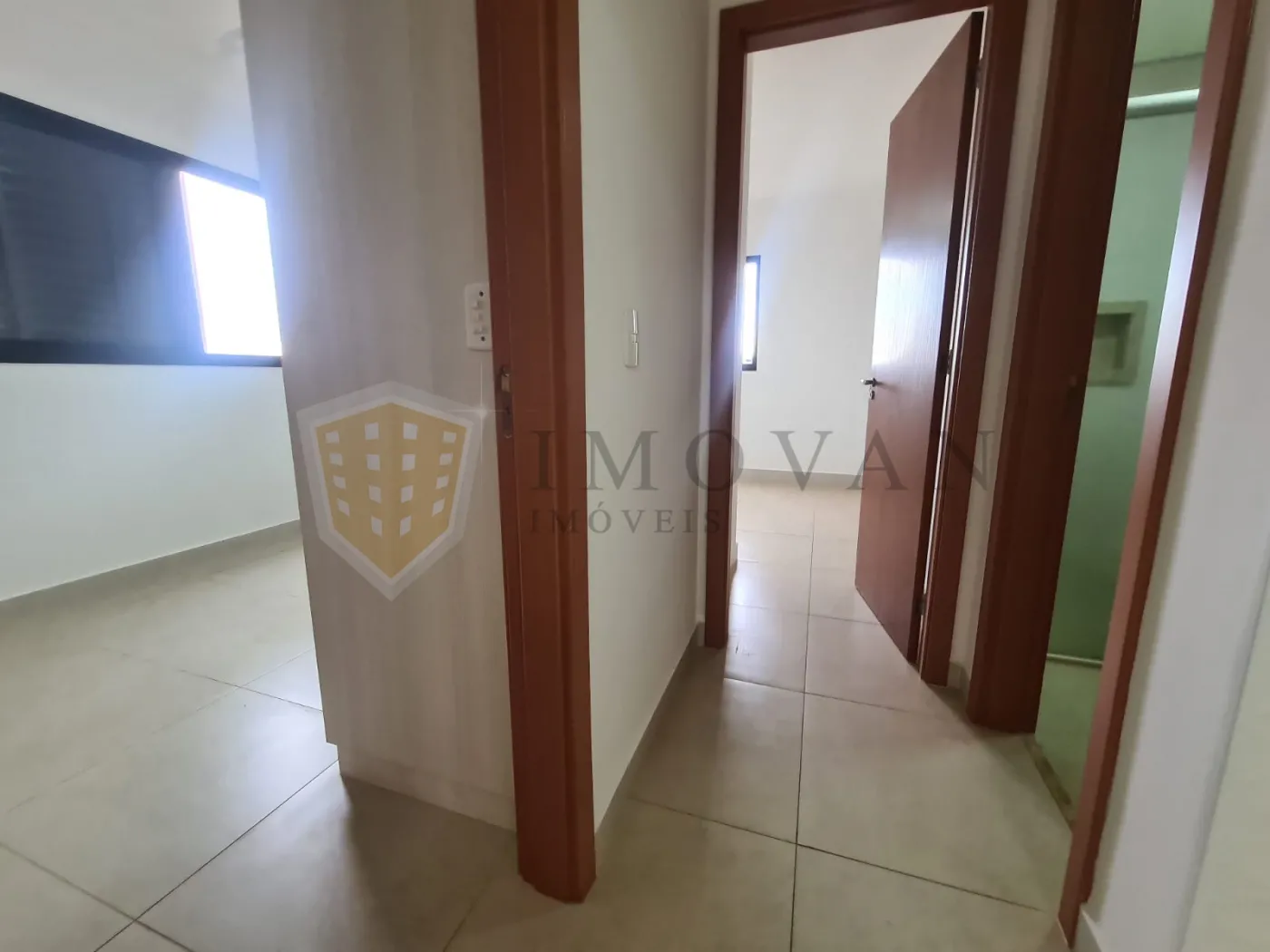 Alugar Apartamento / Padrão em Ribeirão Preto R$ 3.000,00 - Foto 8