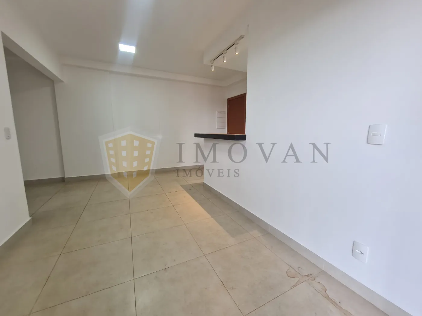 Alugar Apartamento / Padrão em Ribeirão Preto R$ 3.000,00 - Foto 4