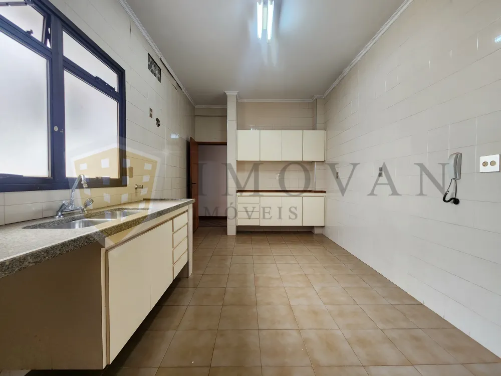 Comprar Apartamento / Padrão em Ribeirão Preto R$ 550.000,00 - Foto 3