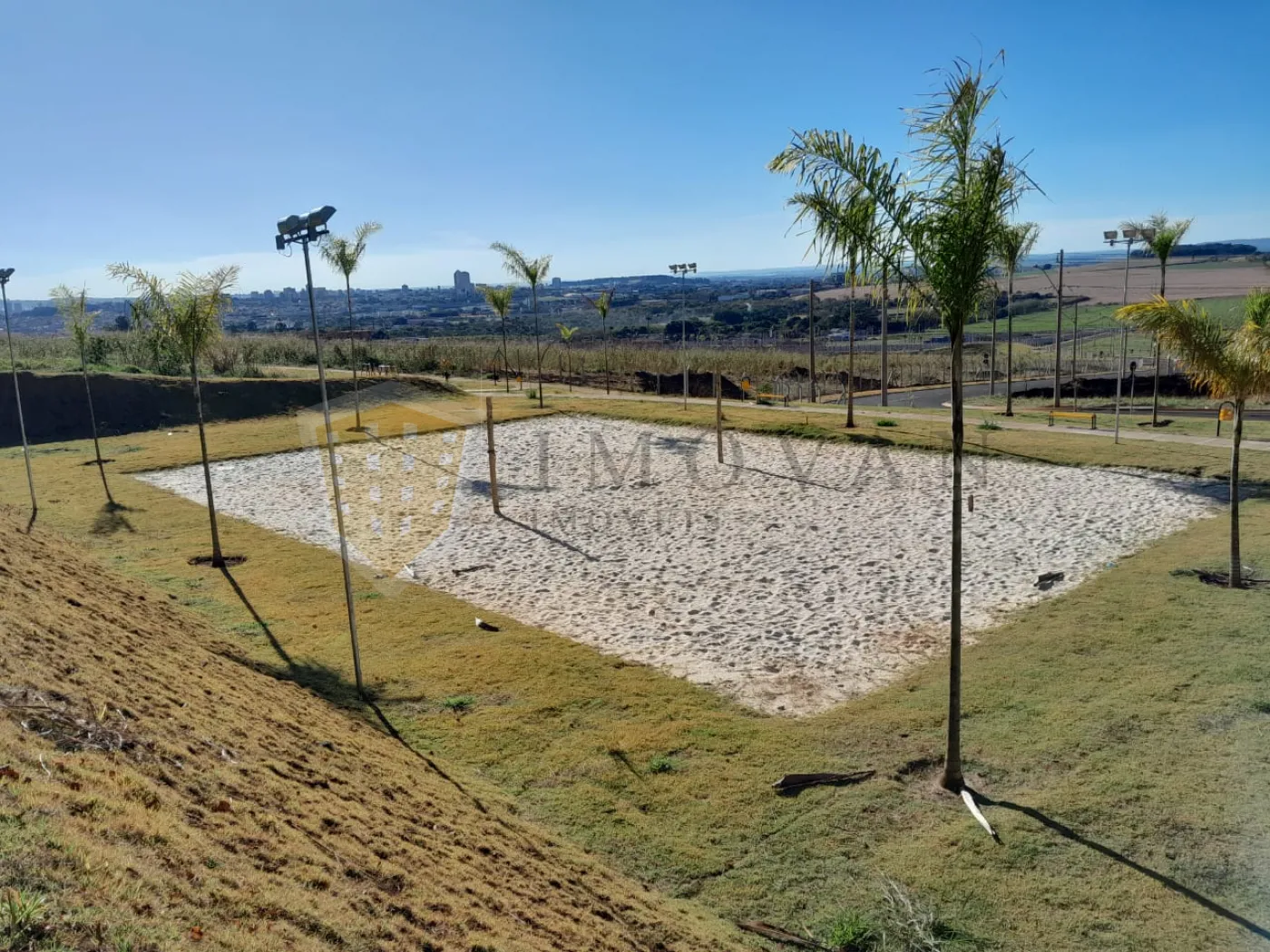 Comprar Terreno / Padrão em Ribeirão Preto R$ 225.000,00 - Foto 13