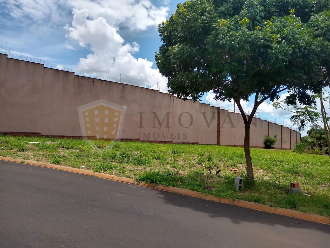 Comprar Terreno / Condomínio em Ribeirão Preto R$ 420.000,00 - Foto 2