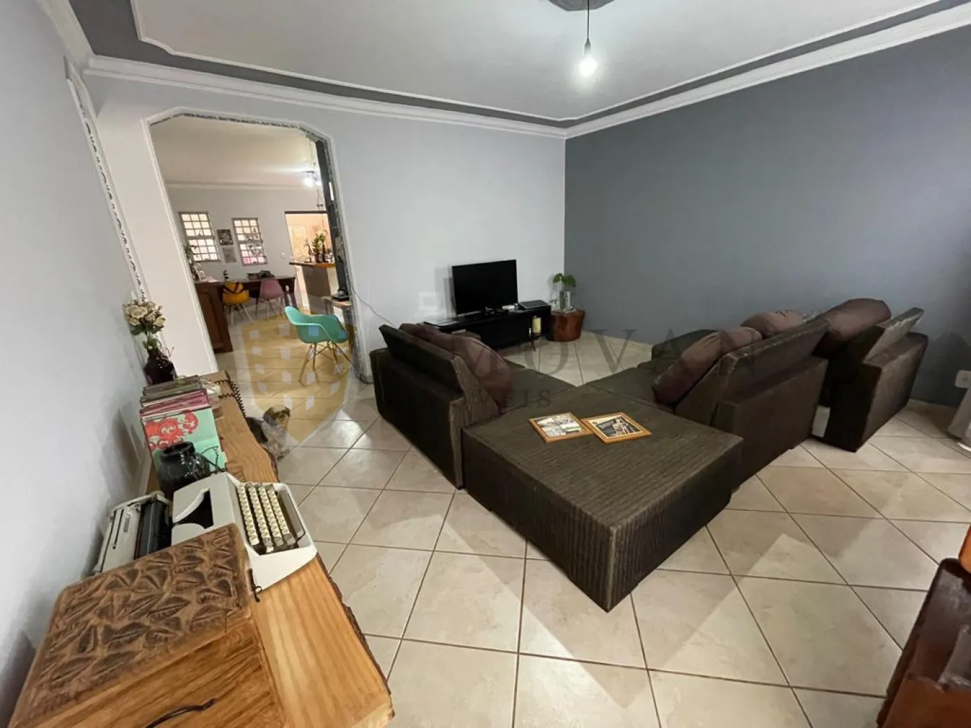 Comprar Casa / Padrão em Ribeirão Preto R$ 275.000,00 - Foto 2