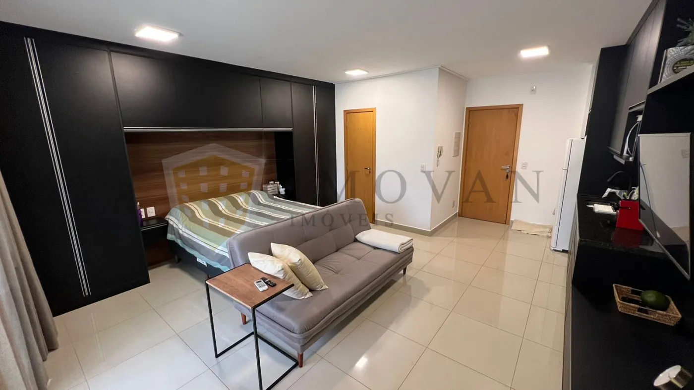 Alugar Apartamento / Padrão em Ribeirão Preto R$ 2.300,00 - Foto 4