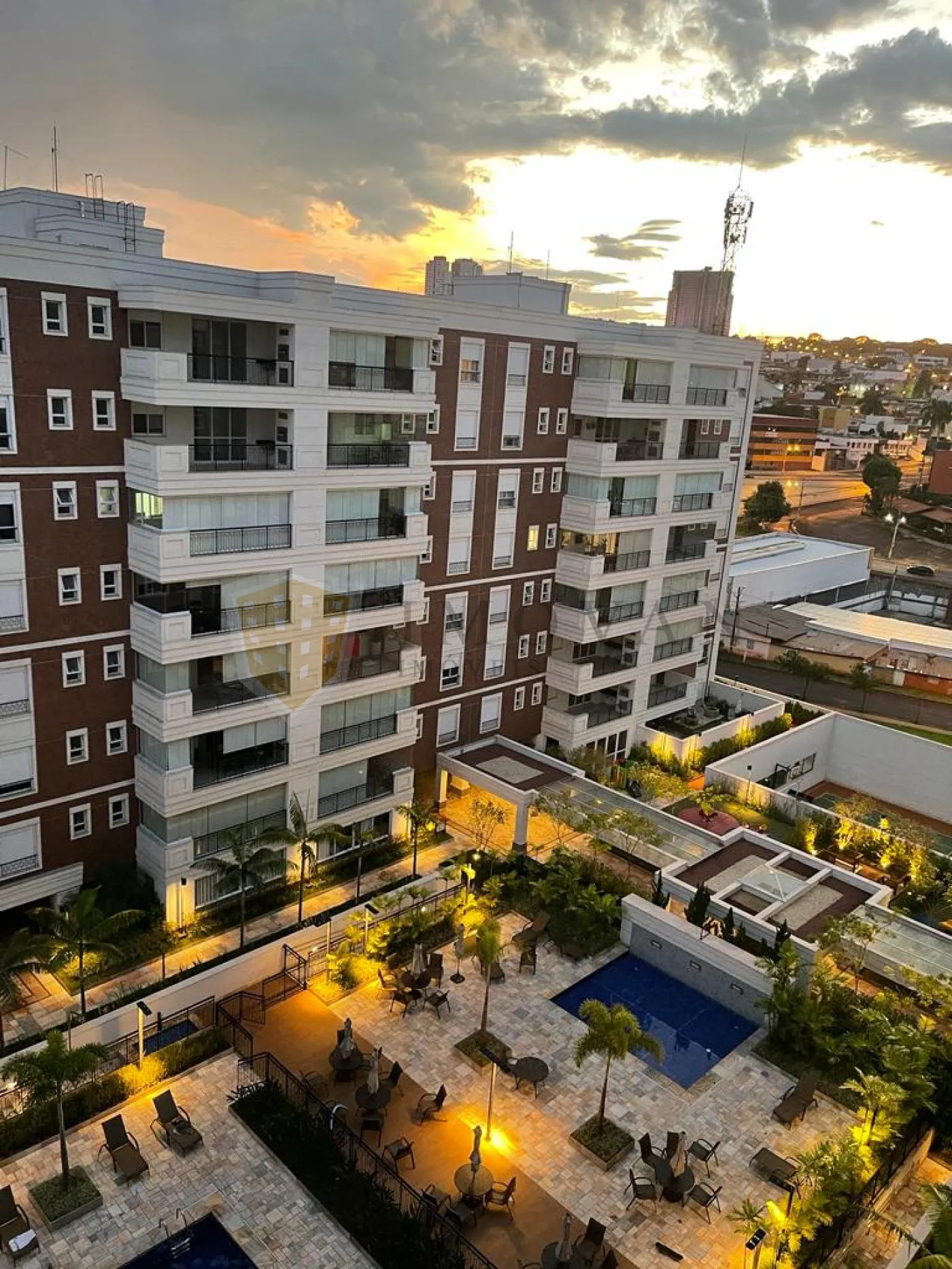 Comprar Apartamento / Padrão em Ribeirão Preto R$ 990.000,00 - Foto 5