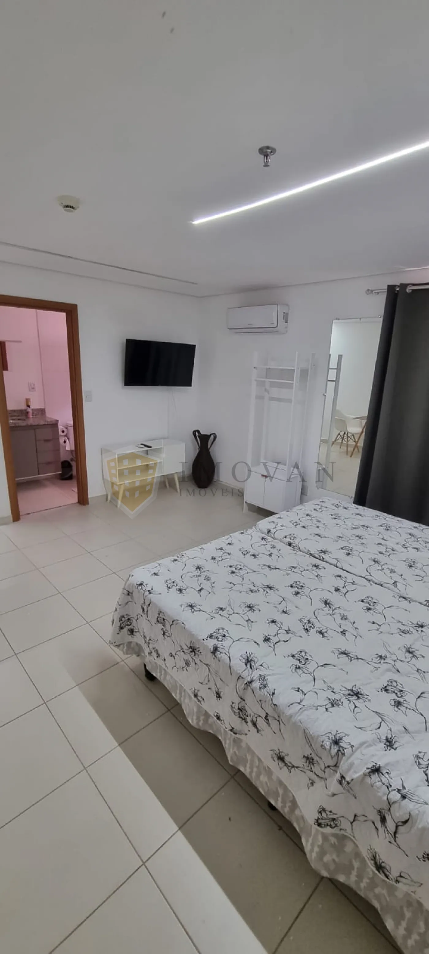 Alugar Apartamento / Flat em Ribeirão Preto R$ 1.100,00 - Foto 3