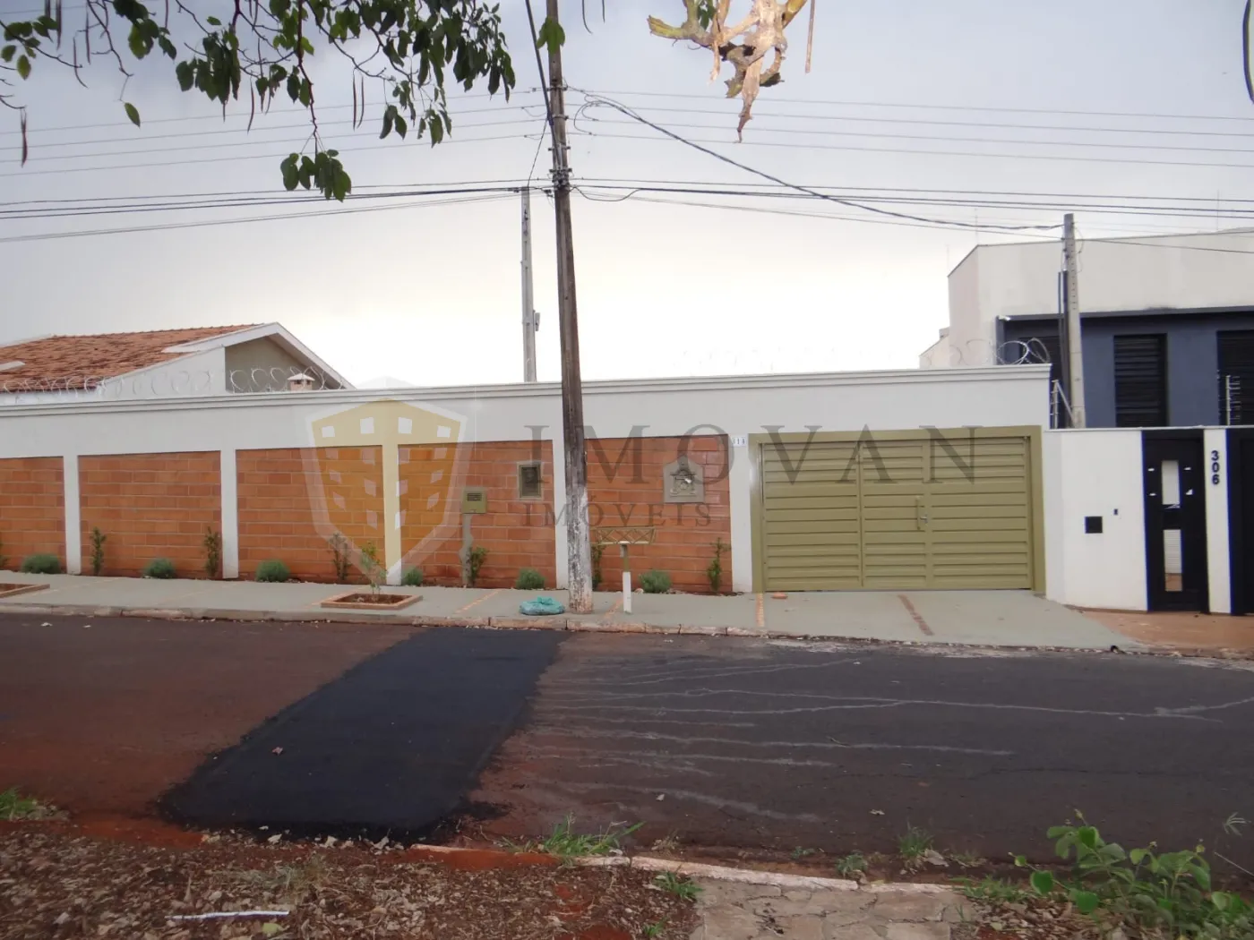 Alugar Comercial / Ponto Comercial em Ribeirão Preto R$ 8.000,00 - Foto 1