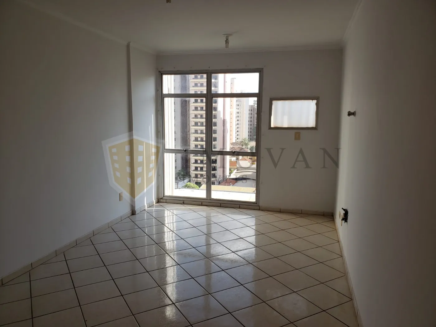 Alugar Comercial / Sala em Ribeirão Preto R$ 900,00 - Foto 2