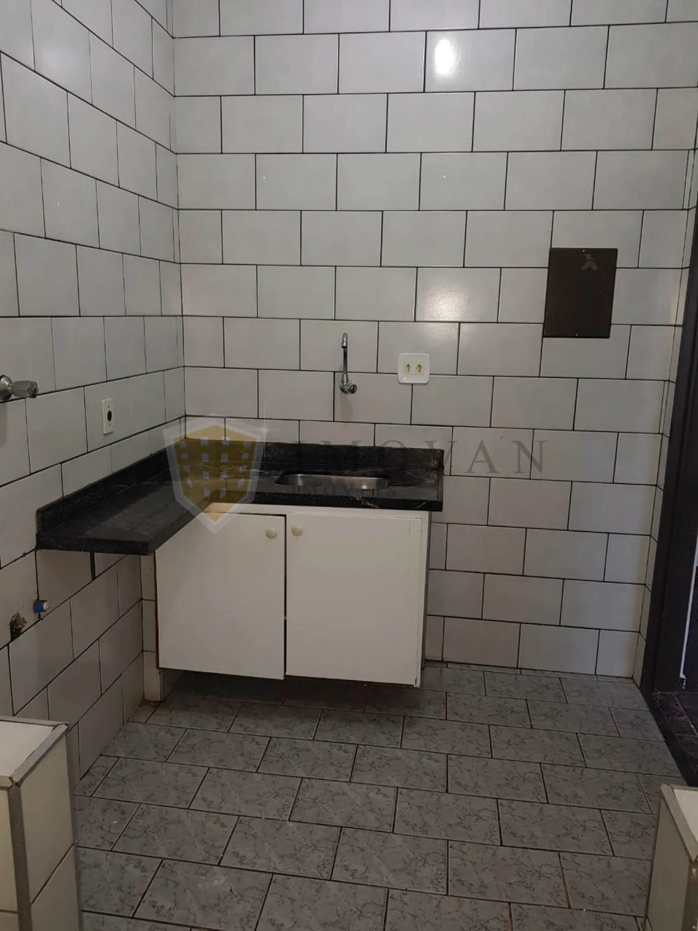 Alugar Apartamento / Padrão em Ribeirão Preto R$ 800,00 - Foto 5