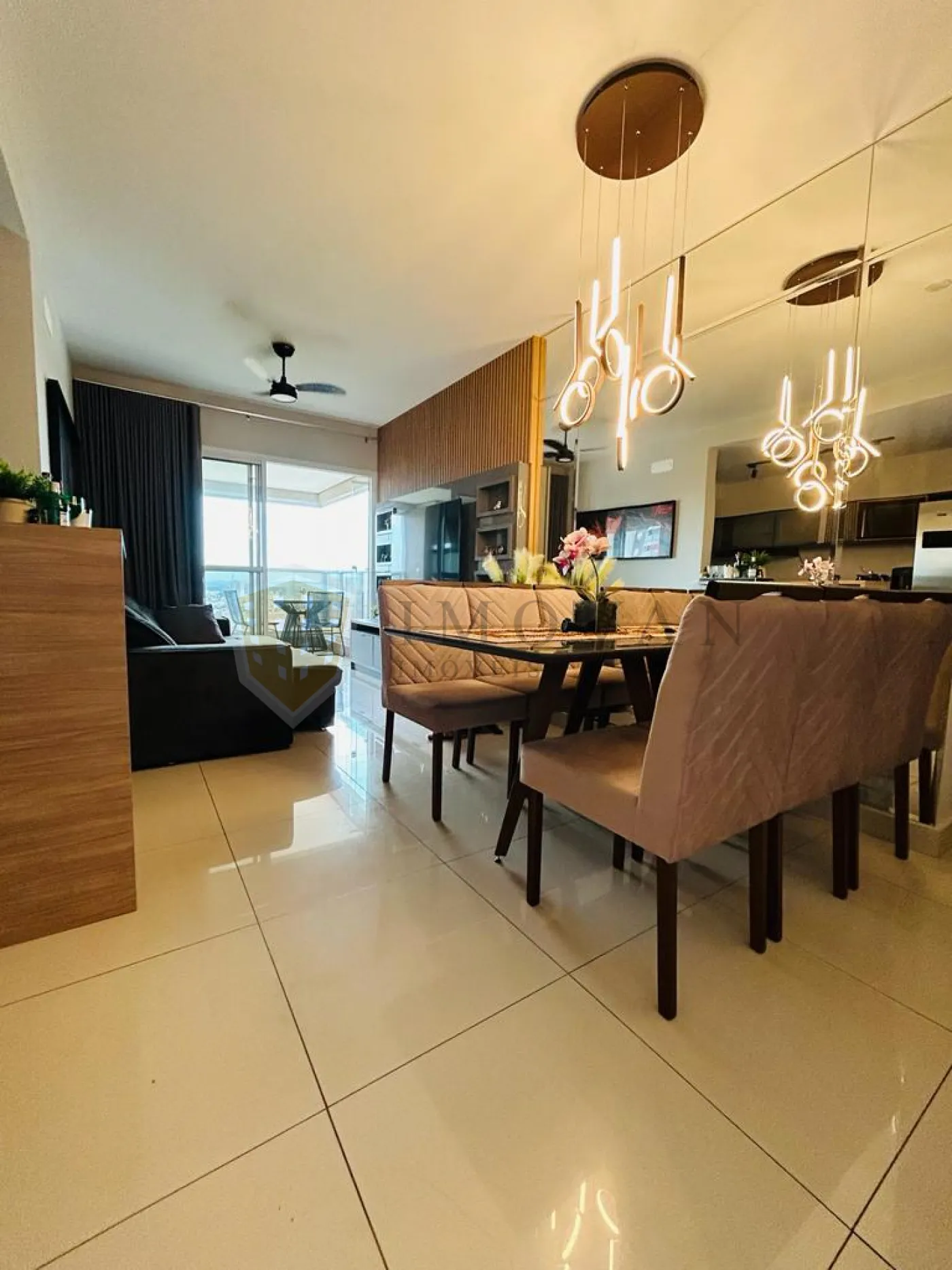 Comprar Apartamento / Padrão em Ribeirão Preto R$ 725.000,00 - Foto 3