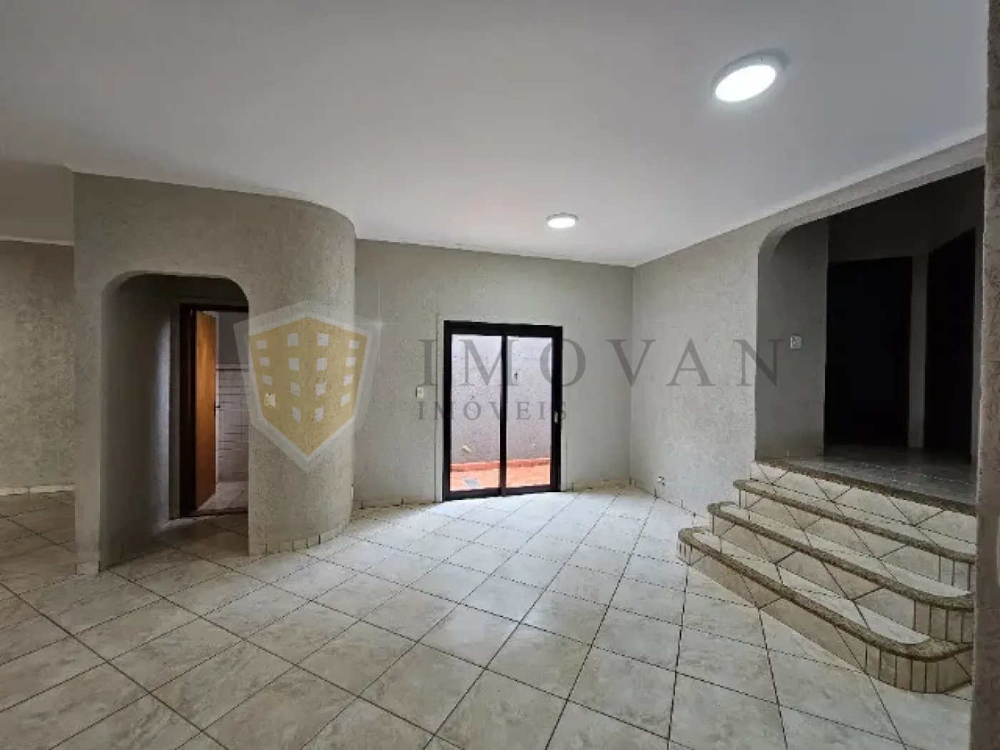 Comprar Casa / Padrão em Ribeirão Preto R$ 670.000,00 - Foto 3