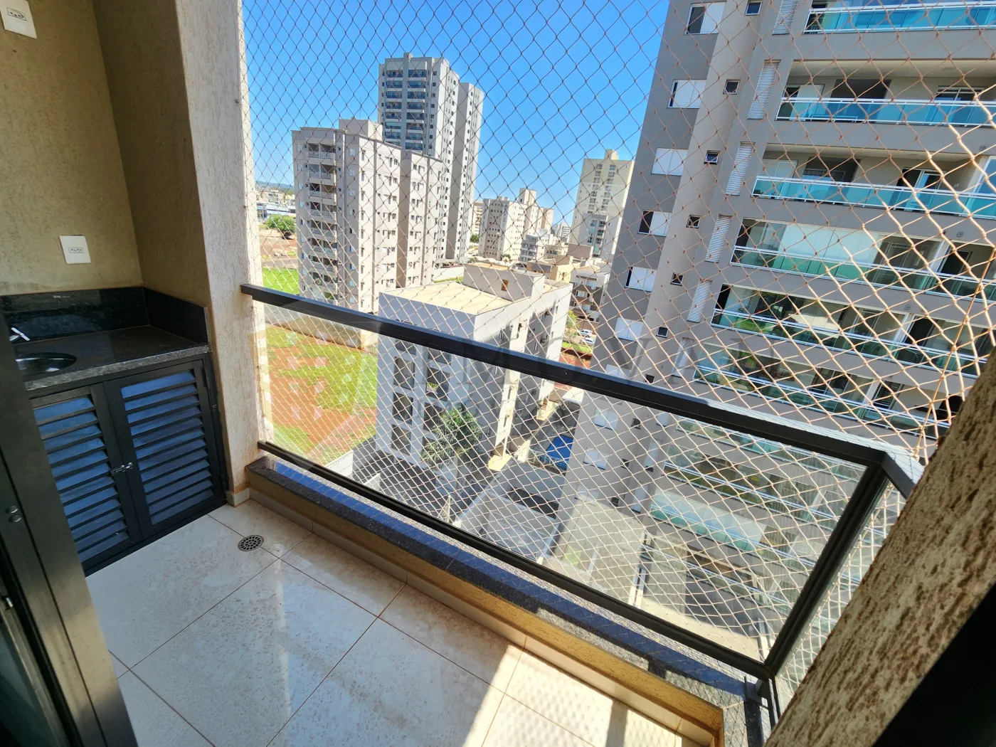 Alugar Apartamento / Padrão em Ribeirão Preto R$ 1.600,00 - Foto 11