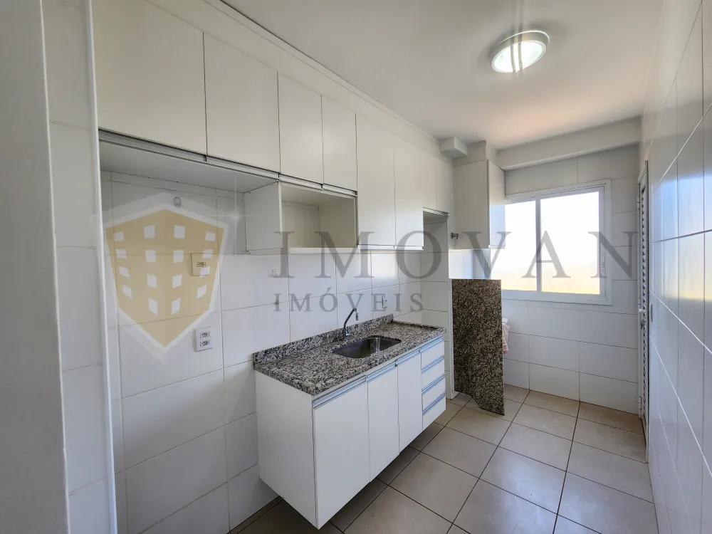 Alugar Apartamento / Padrão em Ribeirão Preto R$ 1.600,00 - Foto 2