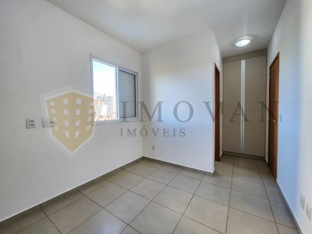 Alugar Apartamento / Padrão em Ribeirão Preto R$ 1.600,00 - Foto 8