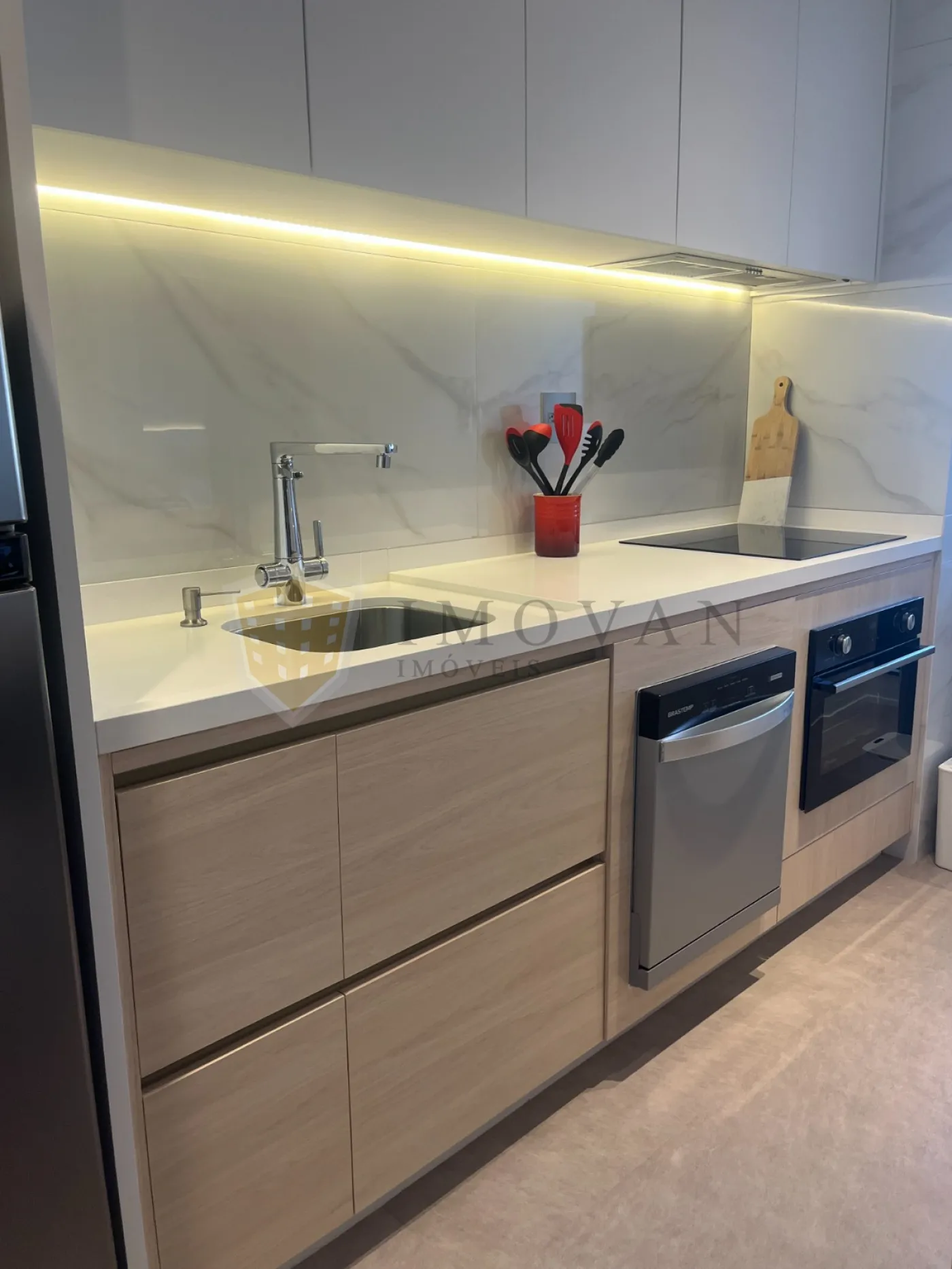 Alugar Apartamento / Kitchnet em Ribeirão Preto R$ 1.390,00 - Foto 8