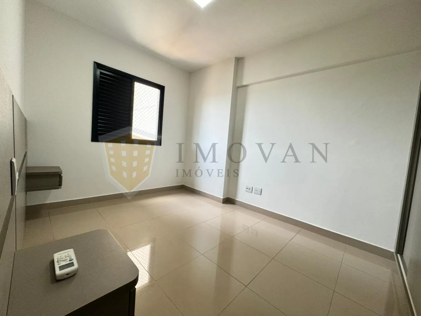 Alugar Apartamento / Padrão em Ribeirão Preto R$ 1.750,00 - Foto 10