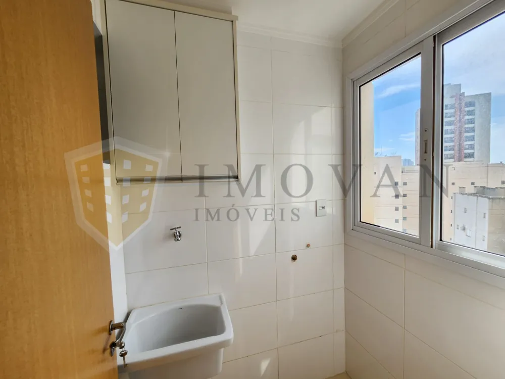 Alugar Apartamento / Padrão em Ribeirão Preto R$ 1.350,00 - Foto 4