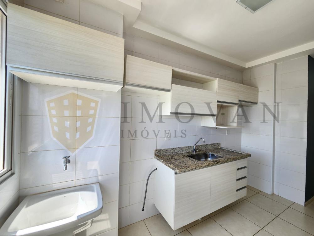 Alugar Apartamento / Padrão em Ribeirão Preto R$ 1.400,00 - Foto 3