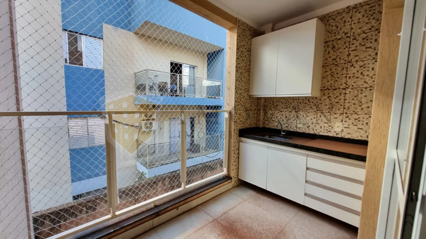 Alugar Apartamento / Padrão em Ribeirão Preto R$ 1.750,00 - Foto 4