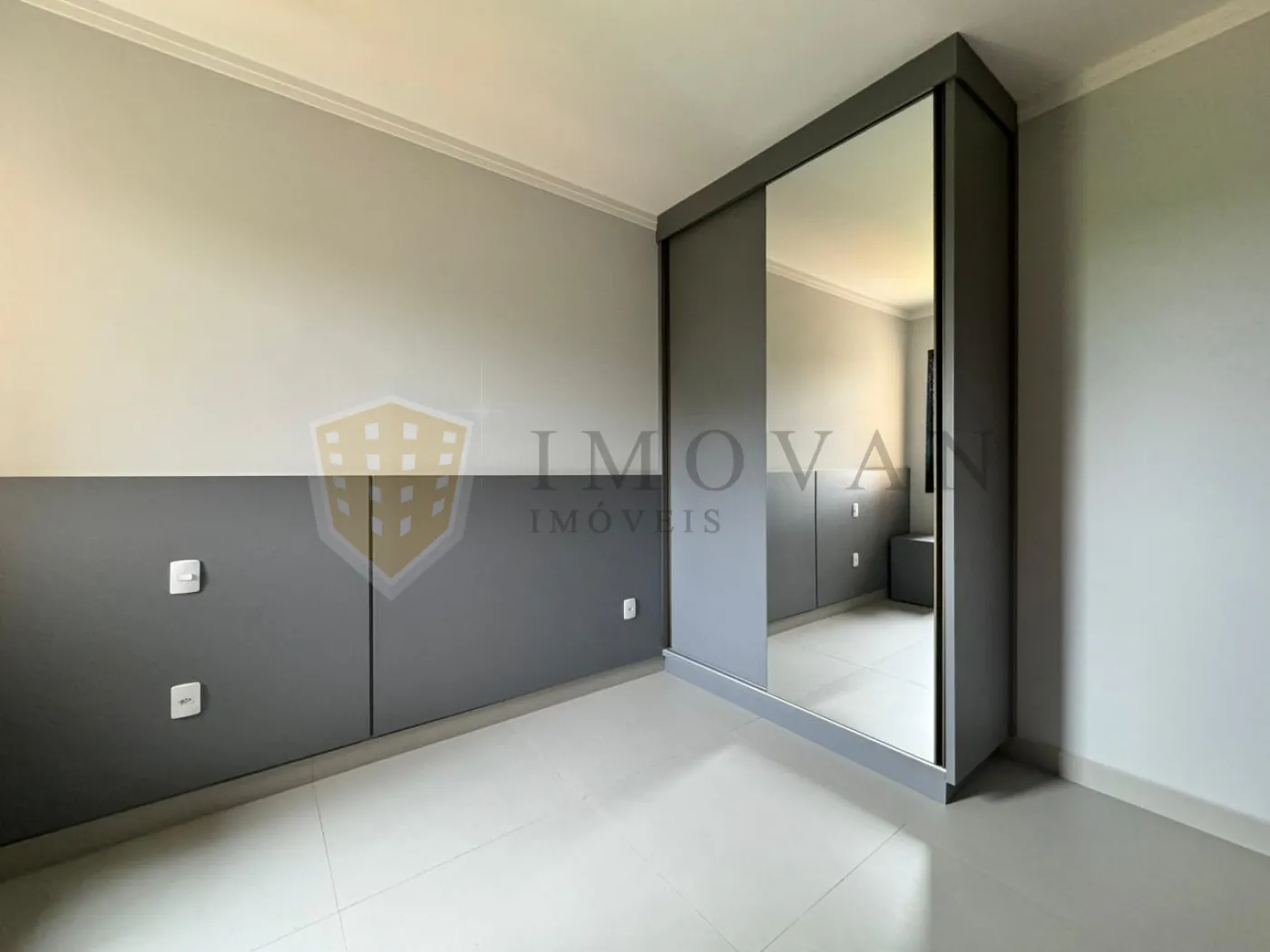 Alugar Apartamento / Padrão em Ribeirão Preto R$ 1.800,00 - Foto 16