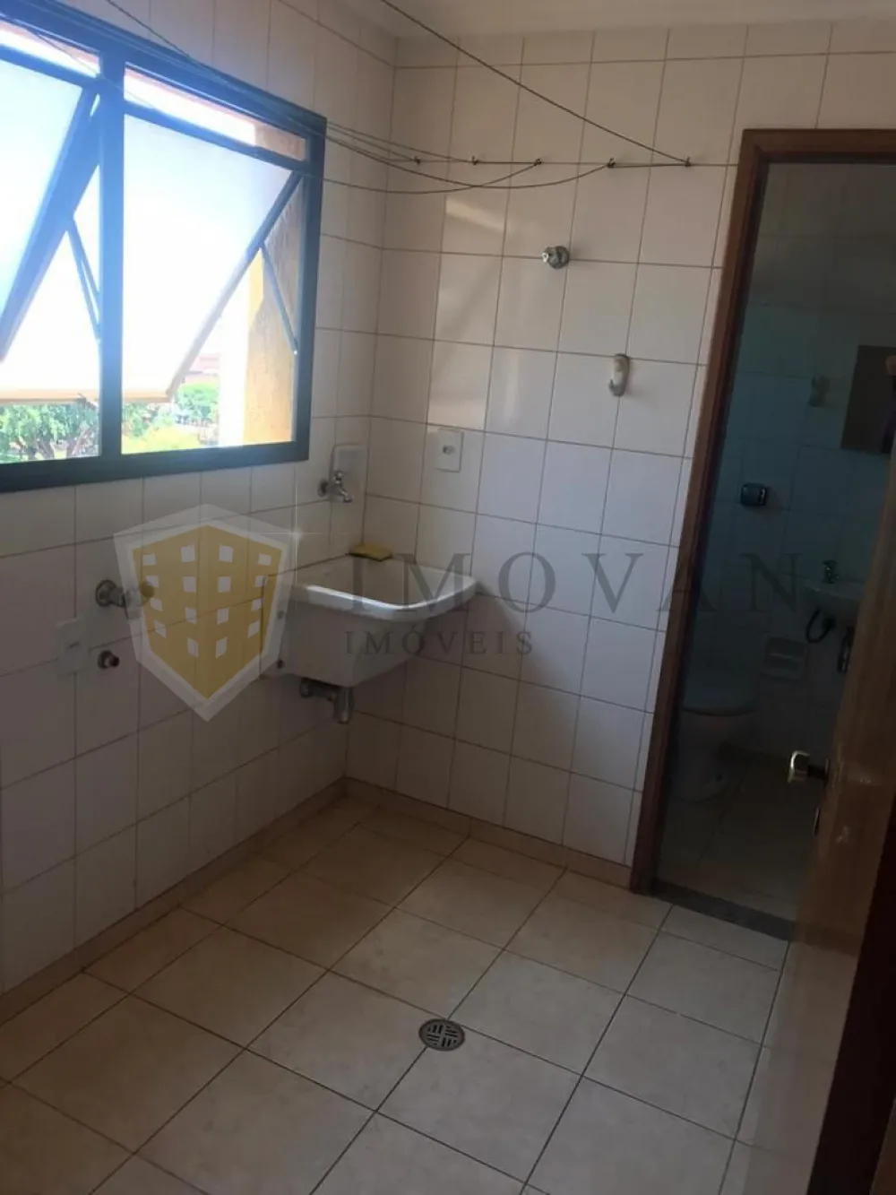 Alugar Apartamento / Padrão em Ribeirão Preto R$ 1.600,00 - Foto 11