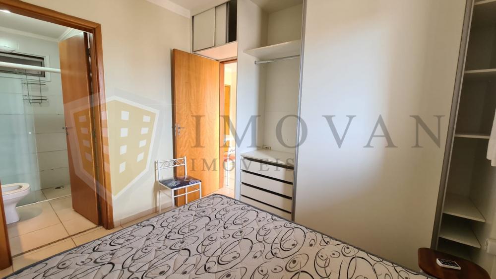 Alugar Apartamento / Padrão em Ribeirão Preto R$ 1.800,00 - Foto 9