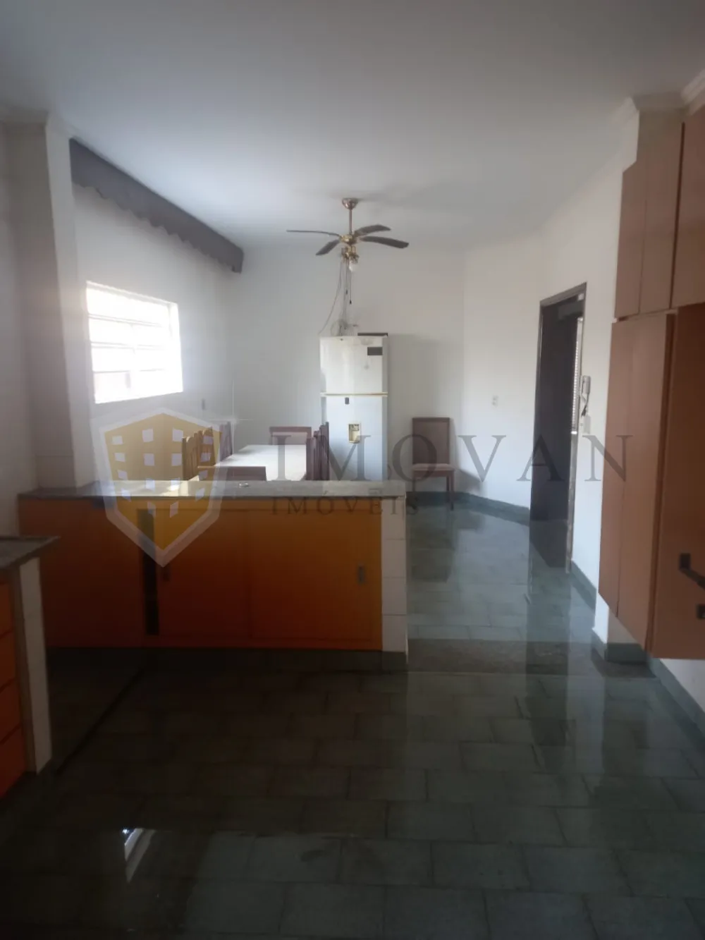 Comprar Casa / Padrão em Ribeirão Preto R$ 450.000,00 - Foto 4