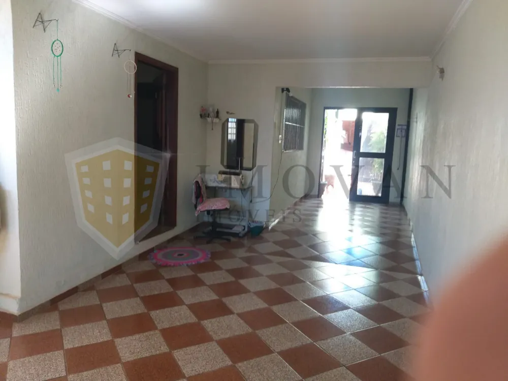 Alugar Casa / Padrão em Ribeirão Preto R$ 2.000,00 - Foto 2