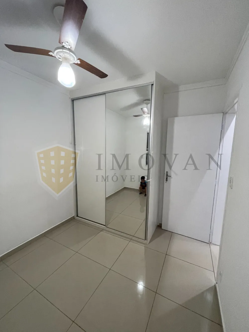 Alugar Apartamento / Padrão em Ribeirão Preto R$ 1.000,00 - Foto 6