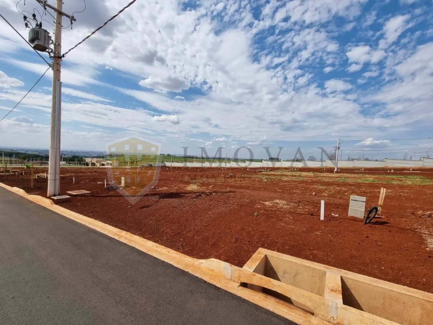 Comprar Terreno / Condomínio em Ribeirão Preto R$ 389.000,00 - Foto 1