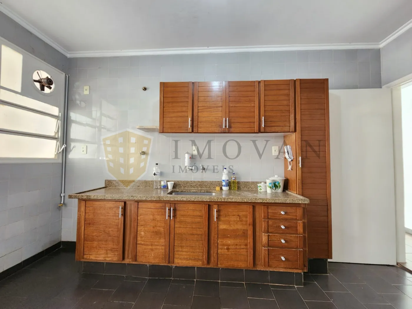 Alugar Apartamento / Padrão em Ribeirão Preto R$ 1.200,00 - Foto 4