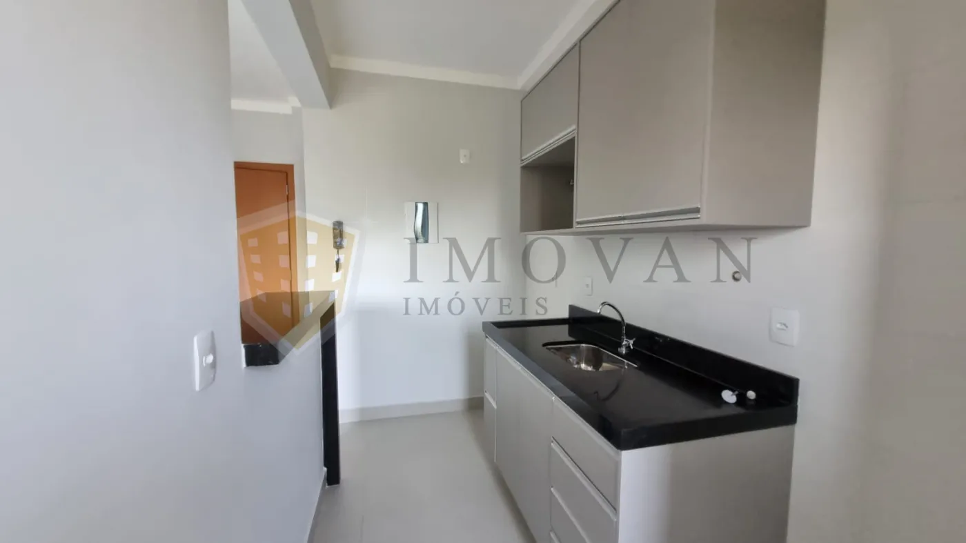 Alugar Apartamento / Padrão em Ribeirão Preto R$ 1.800,00 - Foto 10