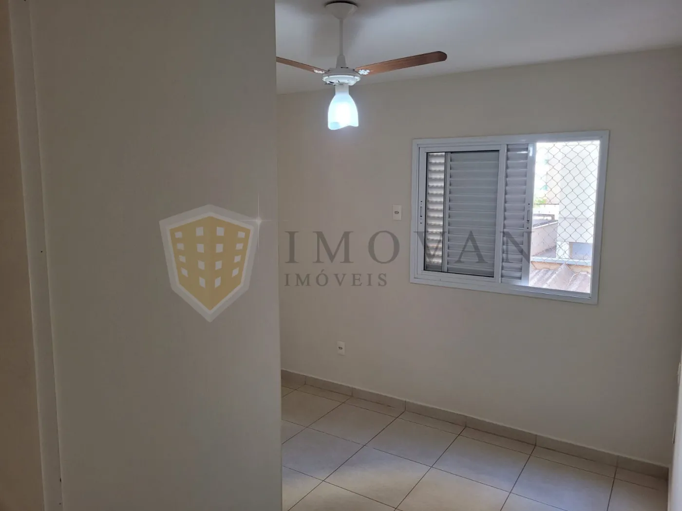 Alugar Apartamento / Padrão em Ribeirão Preto R$ 1.250,00 - Foto 6