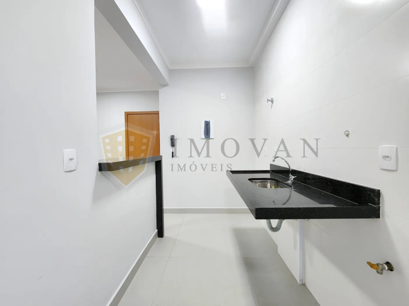 Alugar Apartamento / Padrão em Ribeirão Preto R$ 1.400,00 - Foto 3