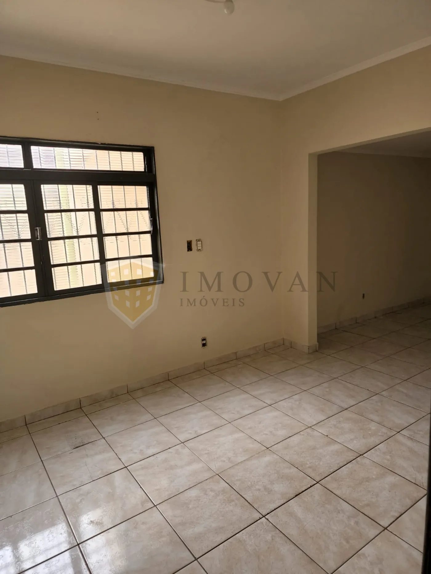 Alugar Casa / Padrão em Ribeirão Preto R$ 3.000,00 - Foto 4