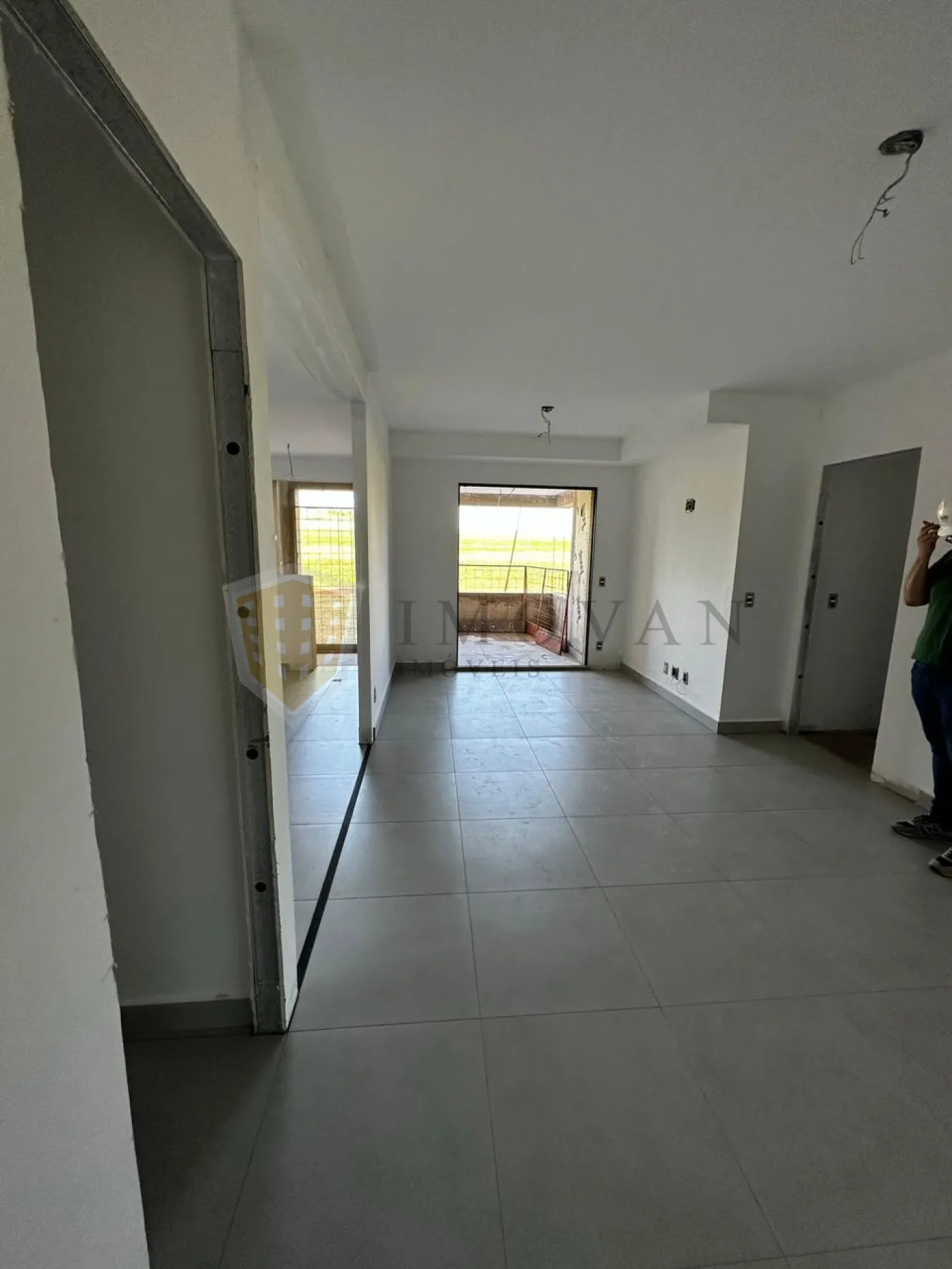 Comprar Apartamento / Padrão em Ribeirão Preto R$ 745.000,00 - Foto 4