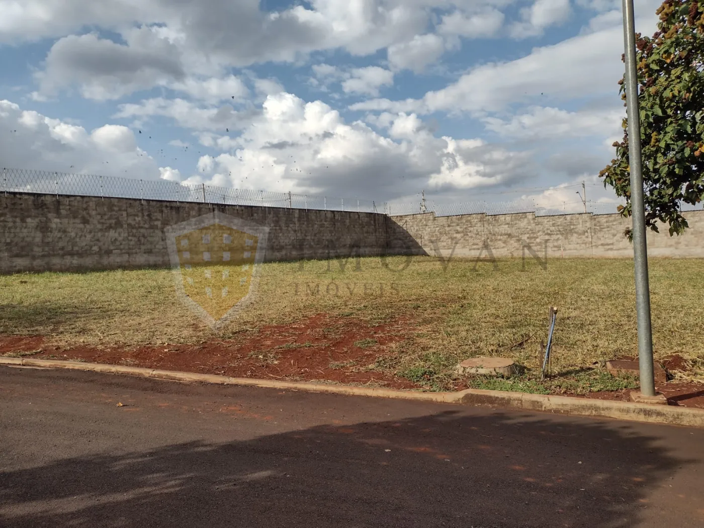 Comprar Terreno / Condomínio em Ribeirão Preto R$ 640.000,00 - Foto 4